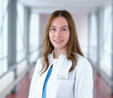 Porträtbild von Anna-Lena Biermann