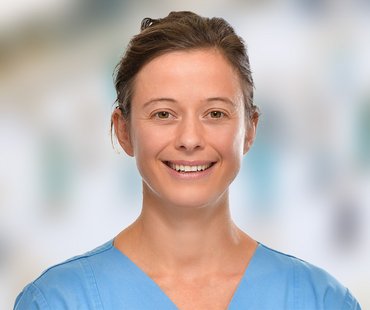 Porträtbild von Julya Hempel