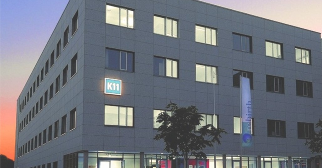 K11 Gebäude am Abend