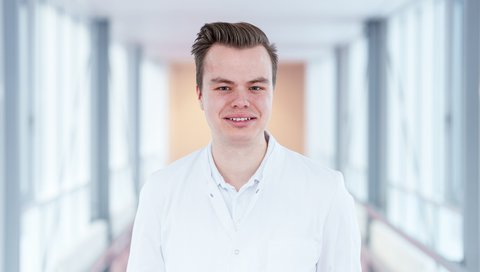Porträtbild von Carlos Oltmanns