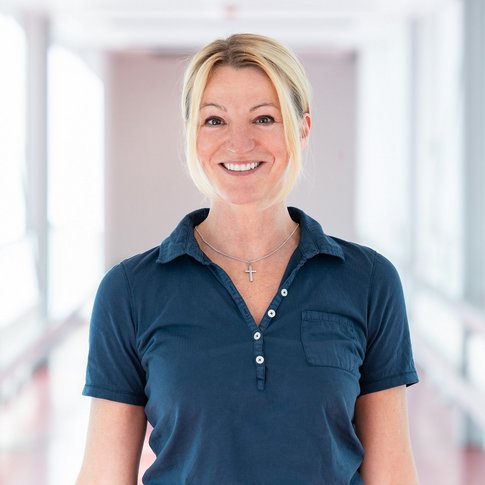 Porträtbild von Nadine Dunker