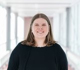 Porträtbild von Lisa Abraham