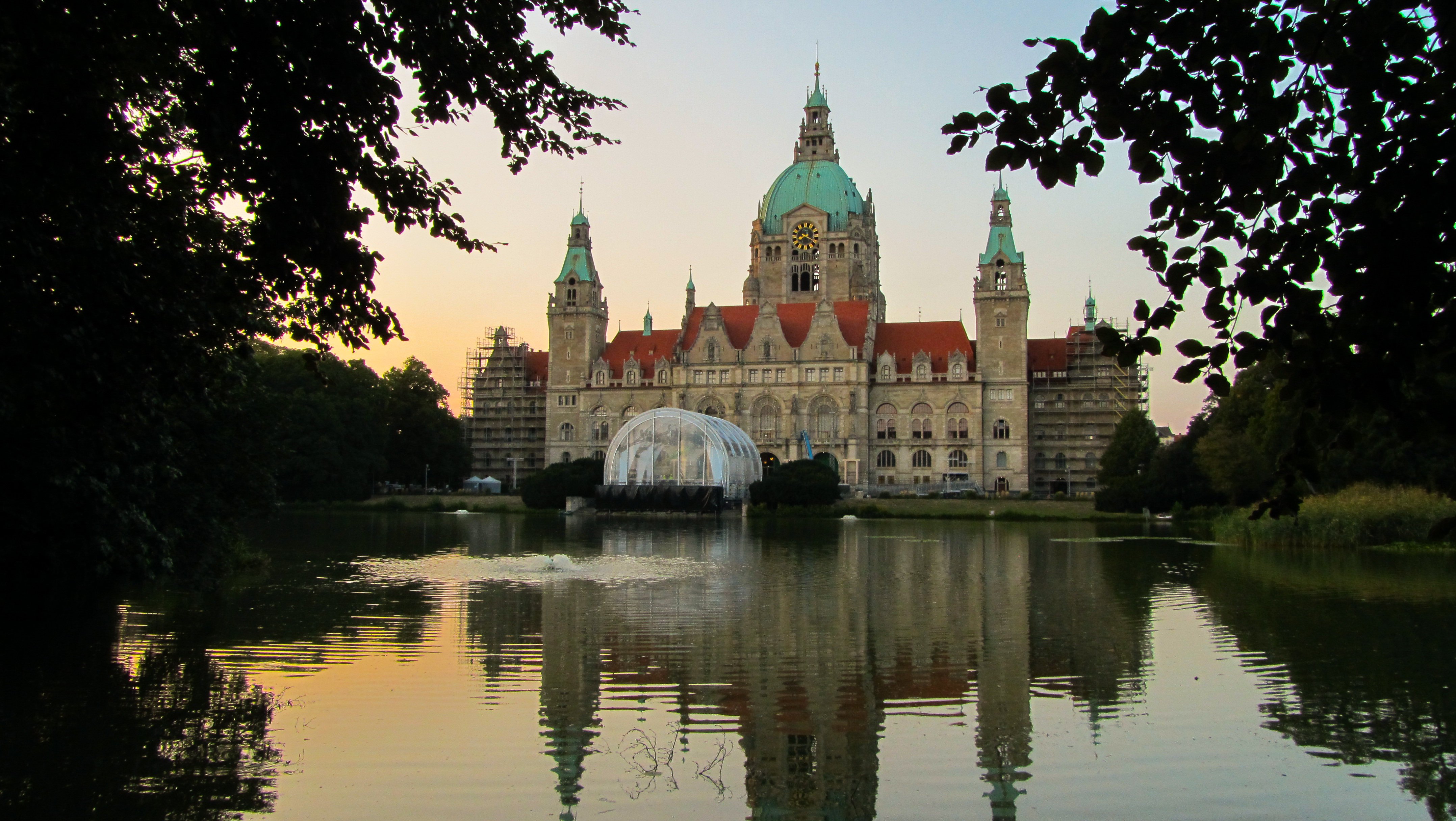 picture of new town hall Hannover 