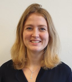 Dr. Carolin Vogt
