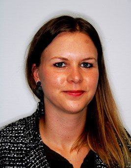 Portrait Frau Goldscheck