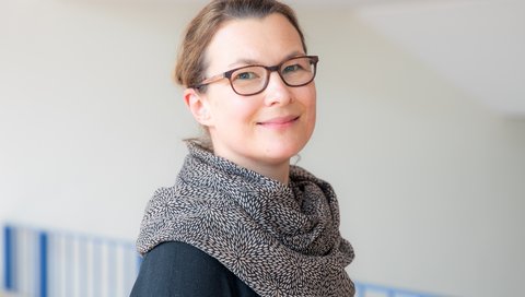 Porträt Dr. Yvonne Ziert 