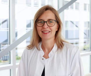 Portrait picture of Frauke von Versen-Höynck