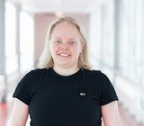 Porträtbild von Julia-Marie Kirmeier