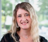 Porträtbild von Julia Uchtmann