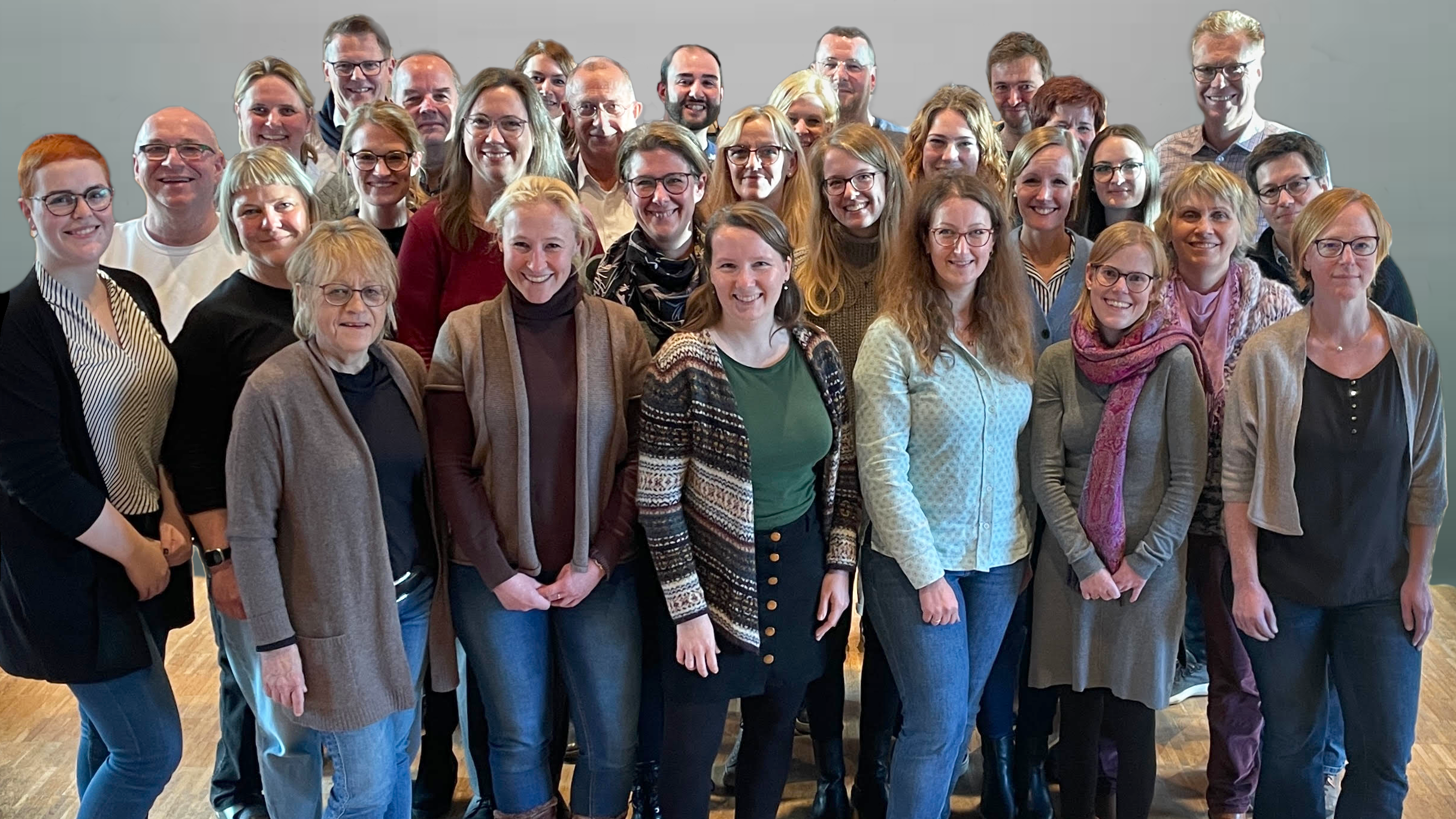 Gruppenfoto von den Mitarbeitenden des Instituts.