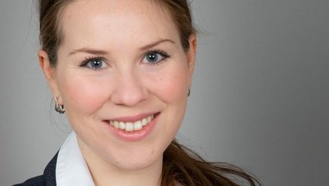 Portrait picture of Erika Hilbold