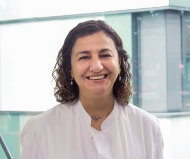  Dr. PhD Naiier Maas-Honke 