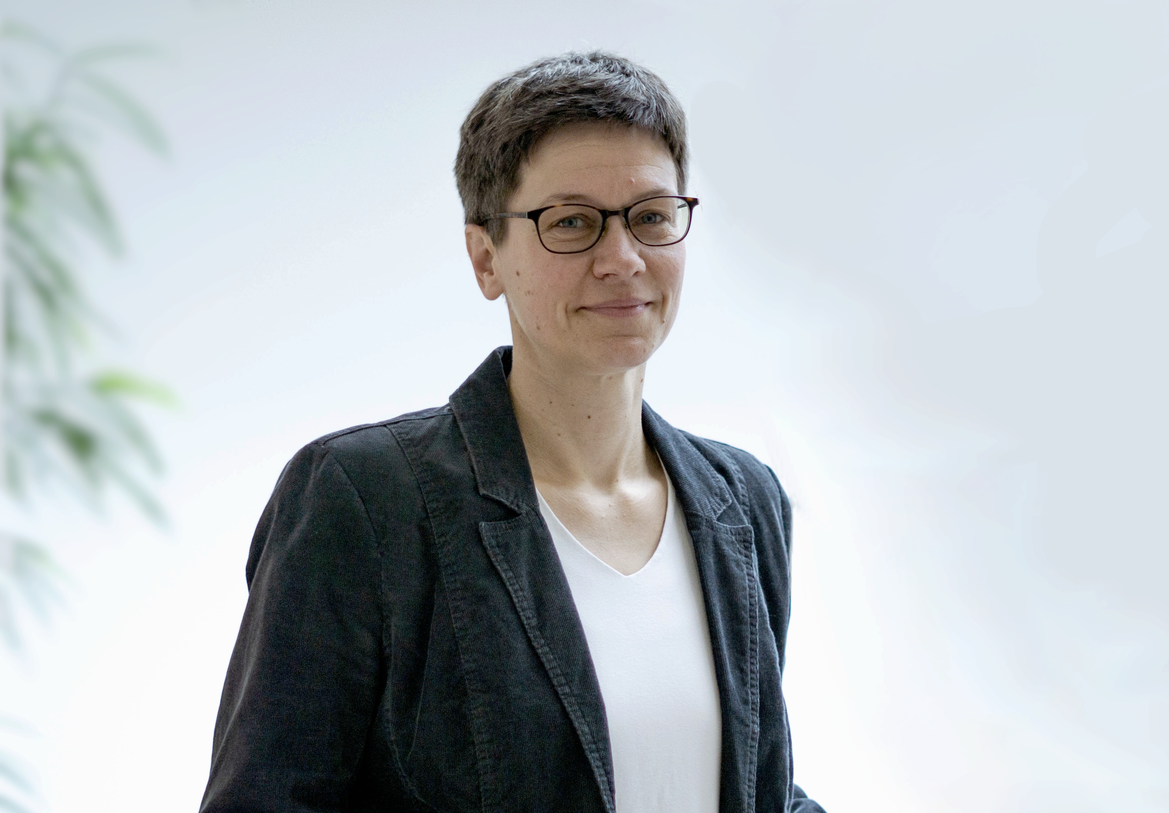 Einzelfoto von Dipl. Med. Päd. Tanja Schleef.