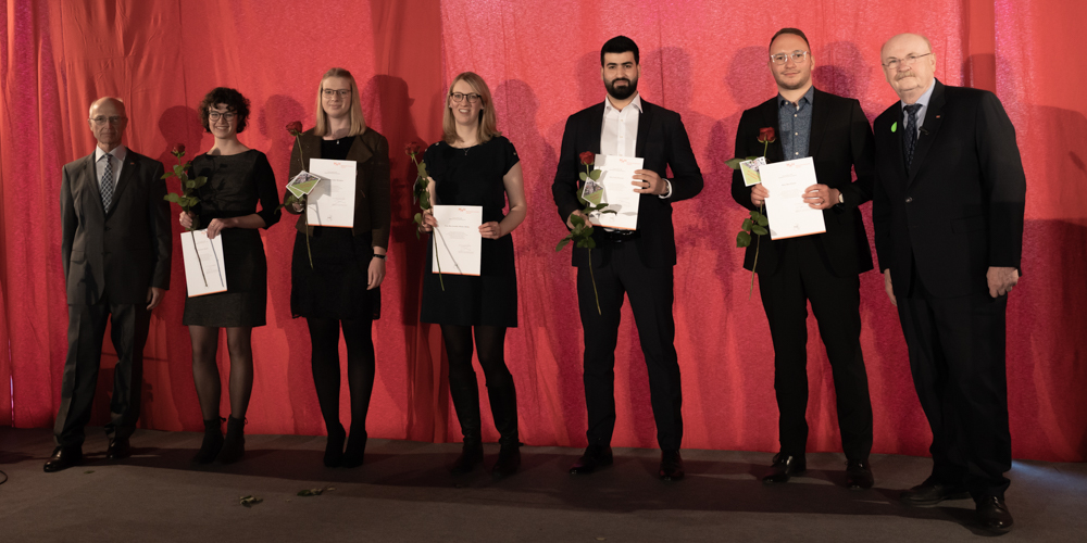 © Annika Morchner, MHH Gruppenbild von AbsolventInnen