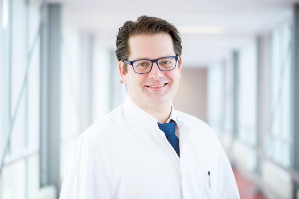 Copyright: medJUNGE Der ärztliche Leiter PD Dr. med. Philipp Ivanyi.