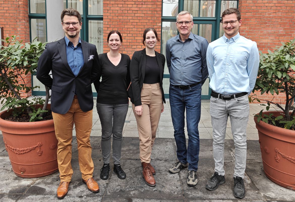 Medizinische Hochschule Hannover AG Hildebrandt Group Members