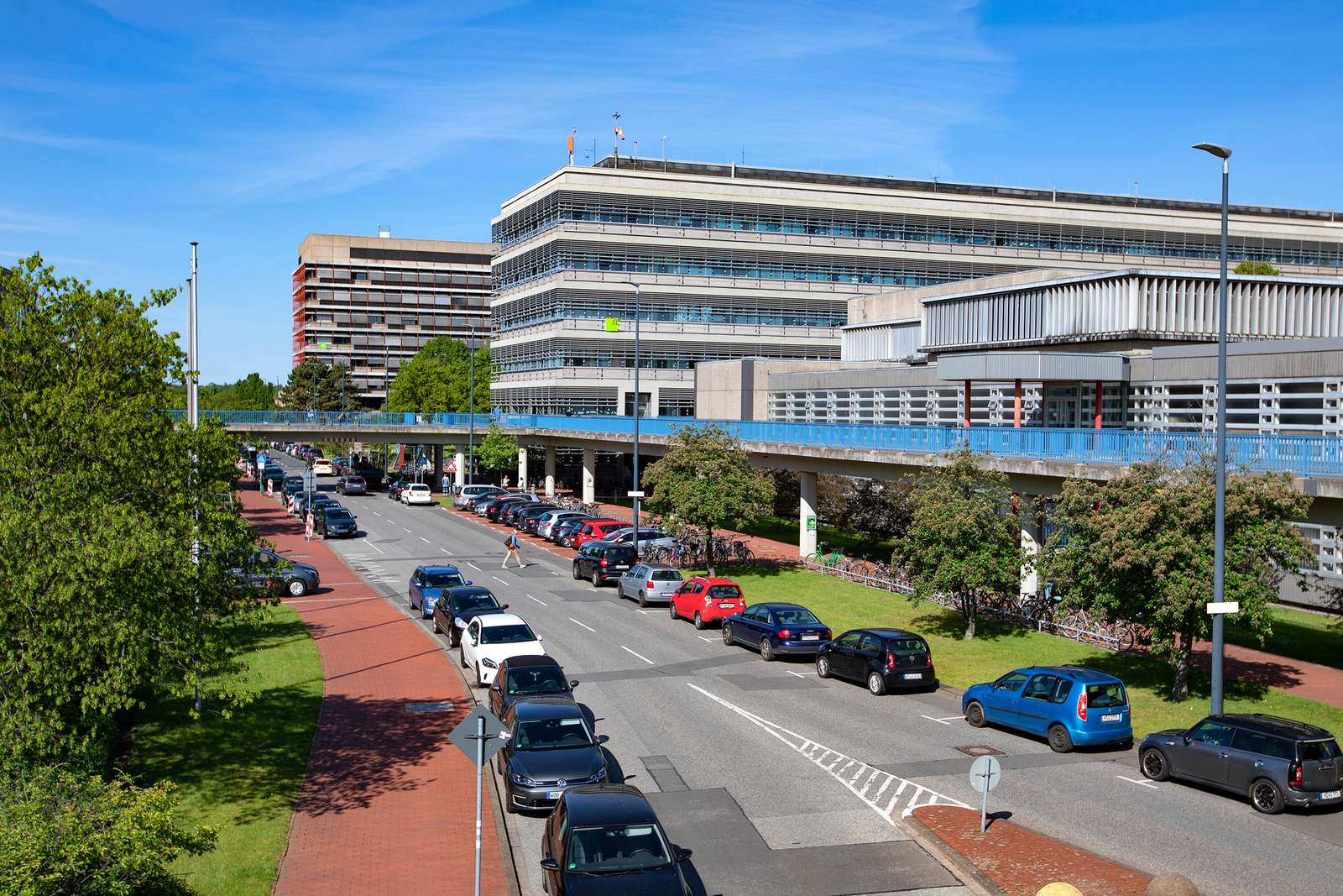 Straße auf dem Campus