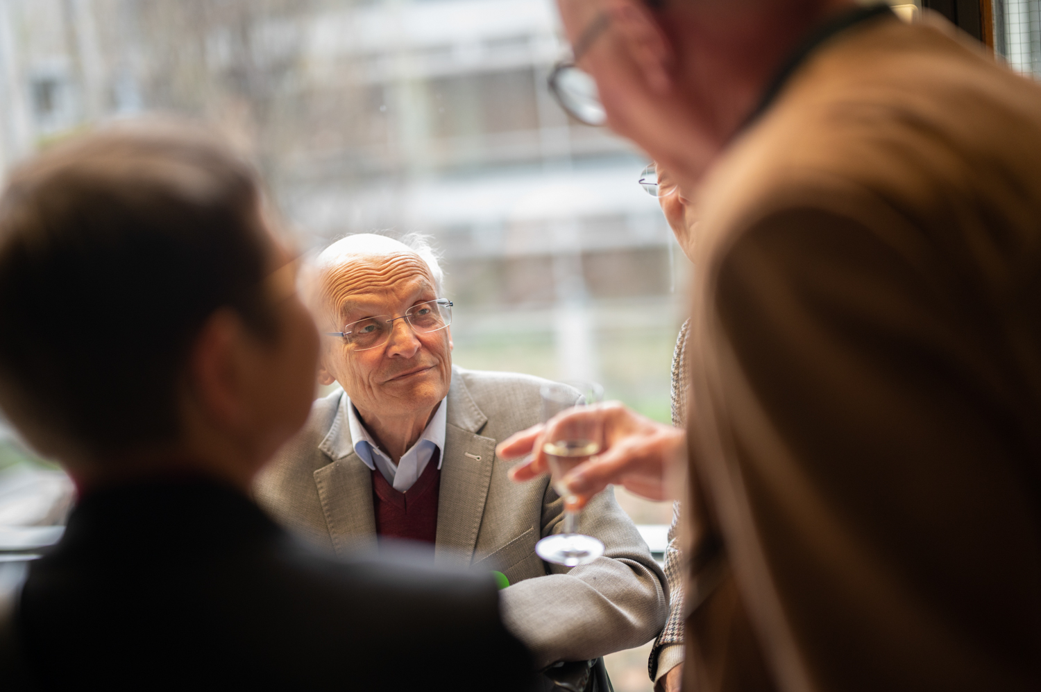 Professor Pabst im Gespräch