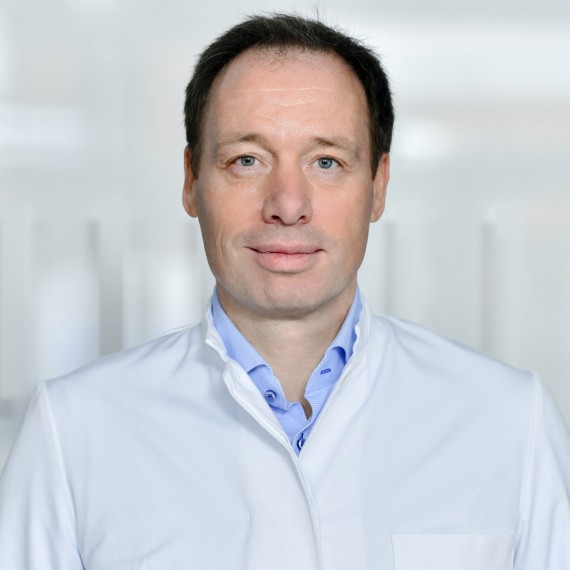 Dr. Michael Hallensleben